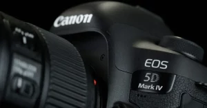 Canon ආයතනයේ නවතම Canon EOS 5D Mark IV කැමරාව